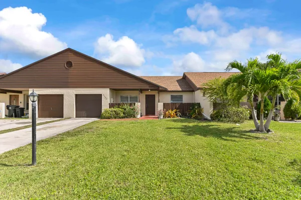 $2,750 | 8495 Lakepoint Court, Lake Worth, FL 33467