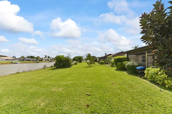 $2,750 | 8495 Lakepoint Court, Lake Worth, FL 33467