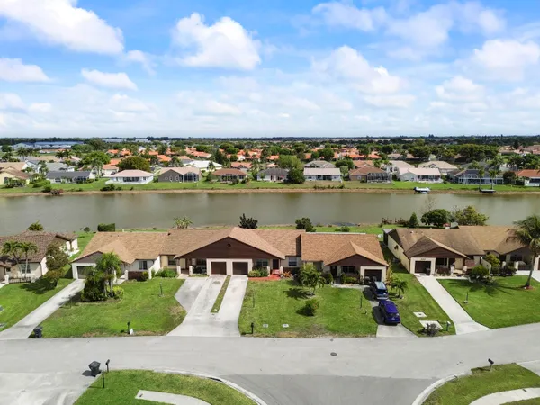 $2,750 | 8495 Lakepoint Court, Lake Worth, FL 33467
