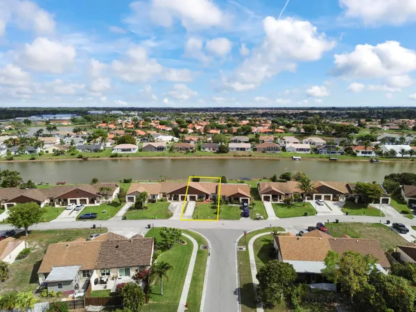 $2,750 | 8495 Lakepoint Court, Lake Worth, FL 33467