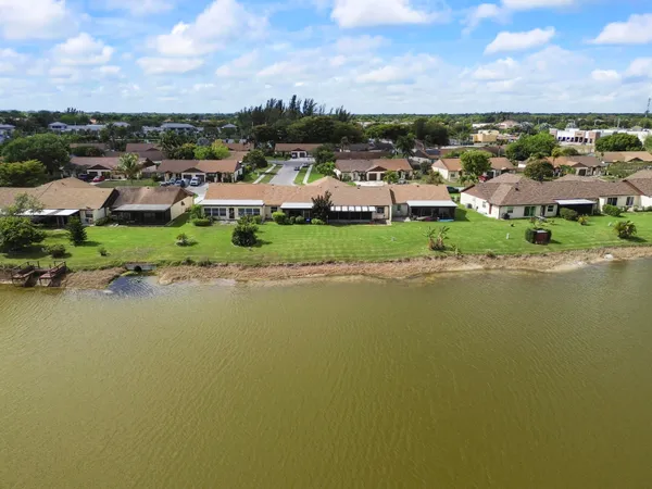 $2,750 | 8495 Lakepoint Court, Lake Worth, FL 33467