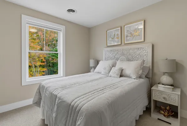 $699,900 | 34 Elise Avenue, Unit LOT 17, Londonderry, NH 03053