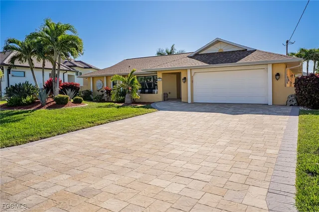 $769,900 | 1206 Southwest 54th Street, Cape Coral, FL 33914