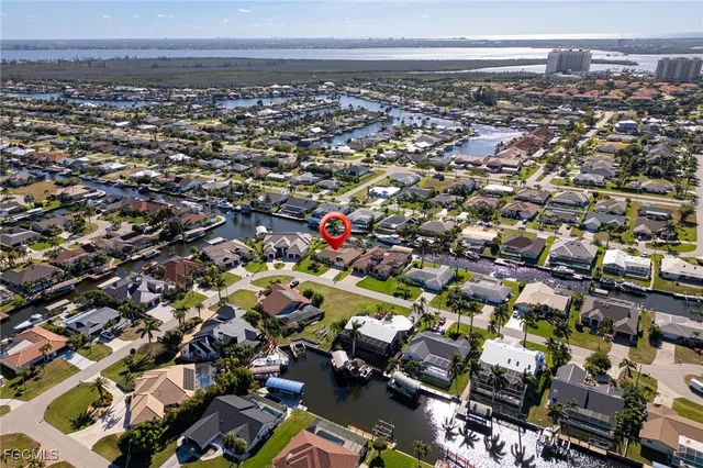 $769,900 | 1206 Southwest 54th Street, Cape Coral, FL 33914