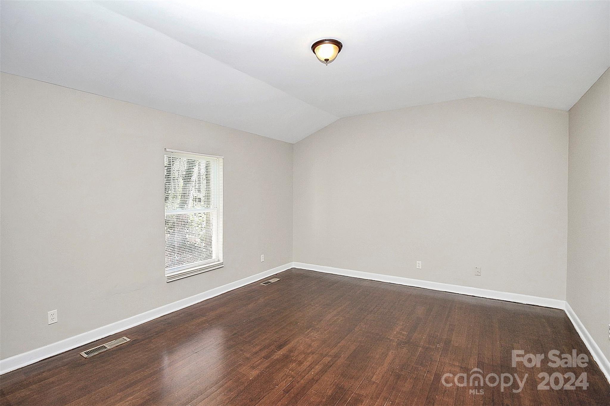4736 Cinderella Road Charlotte, NC 28213 - Photo 8 of 30 Gallery Image 8