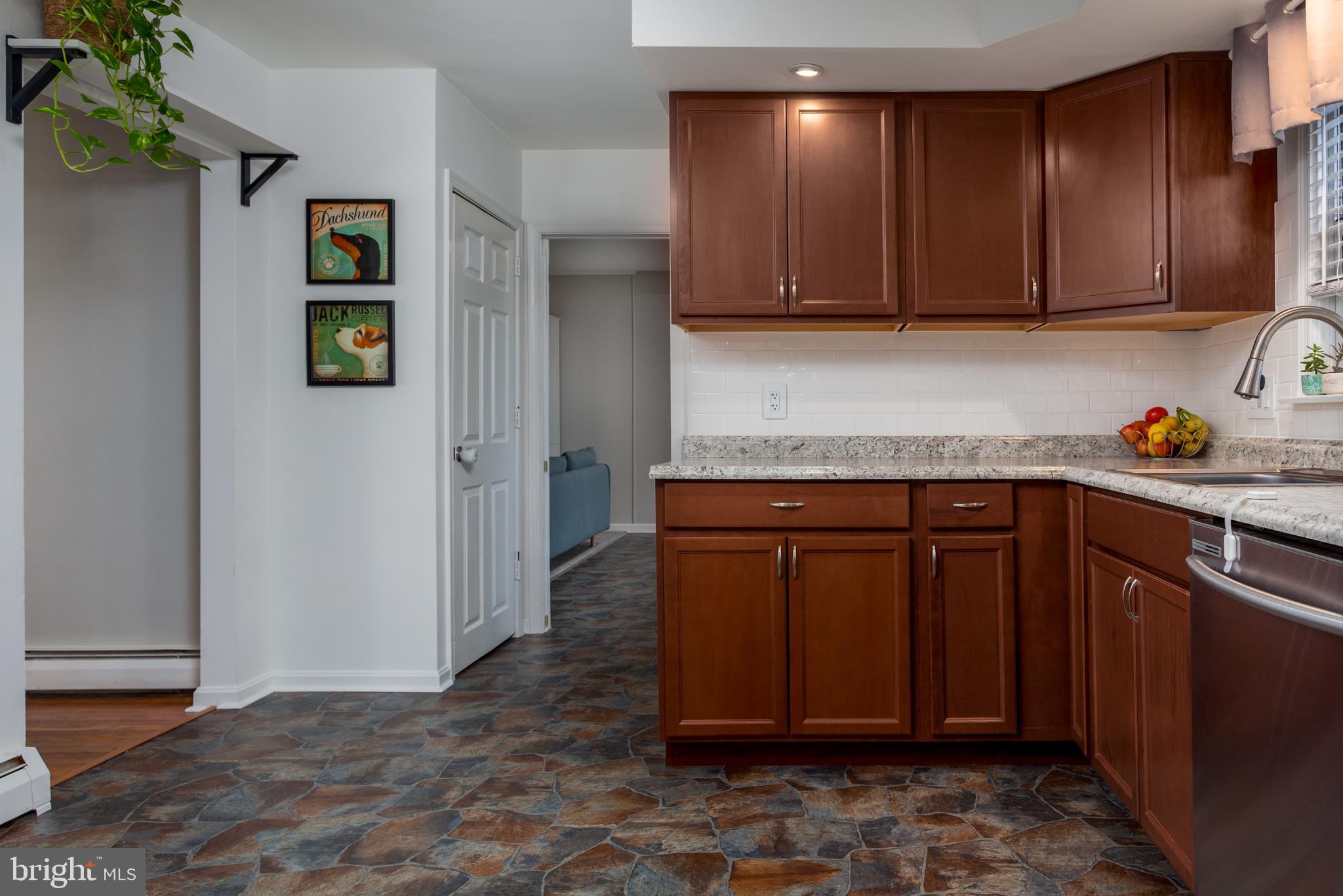 301 East Moyer Road Pottstown, PA 19464 - Photo 9 of 28 Gallery Image 9