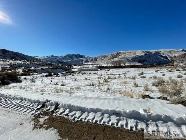 $1,495,000 | 2064 Highway 93, Salmon, ID 83467