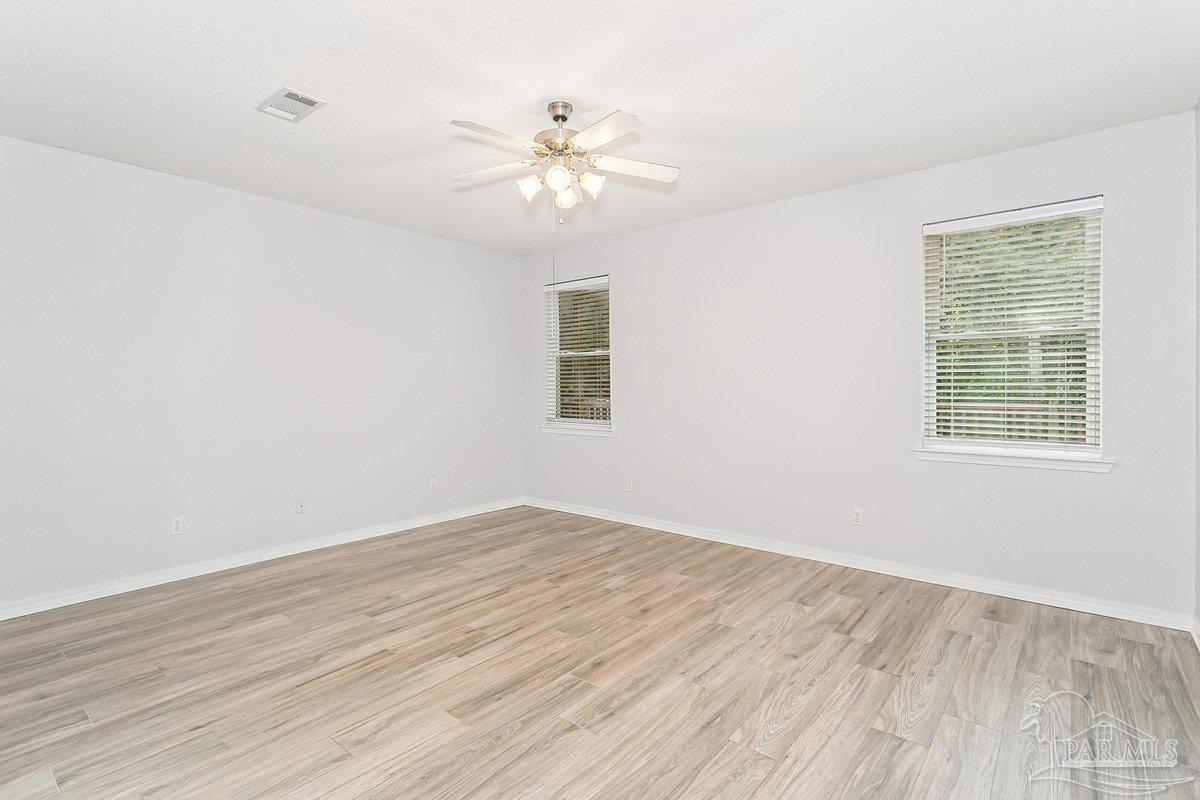 7137 Woodside Road Pensacola, FL 32526 - Photo 17 of 31 Gallery Image 17