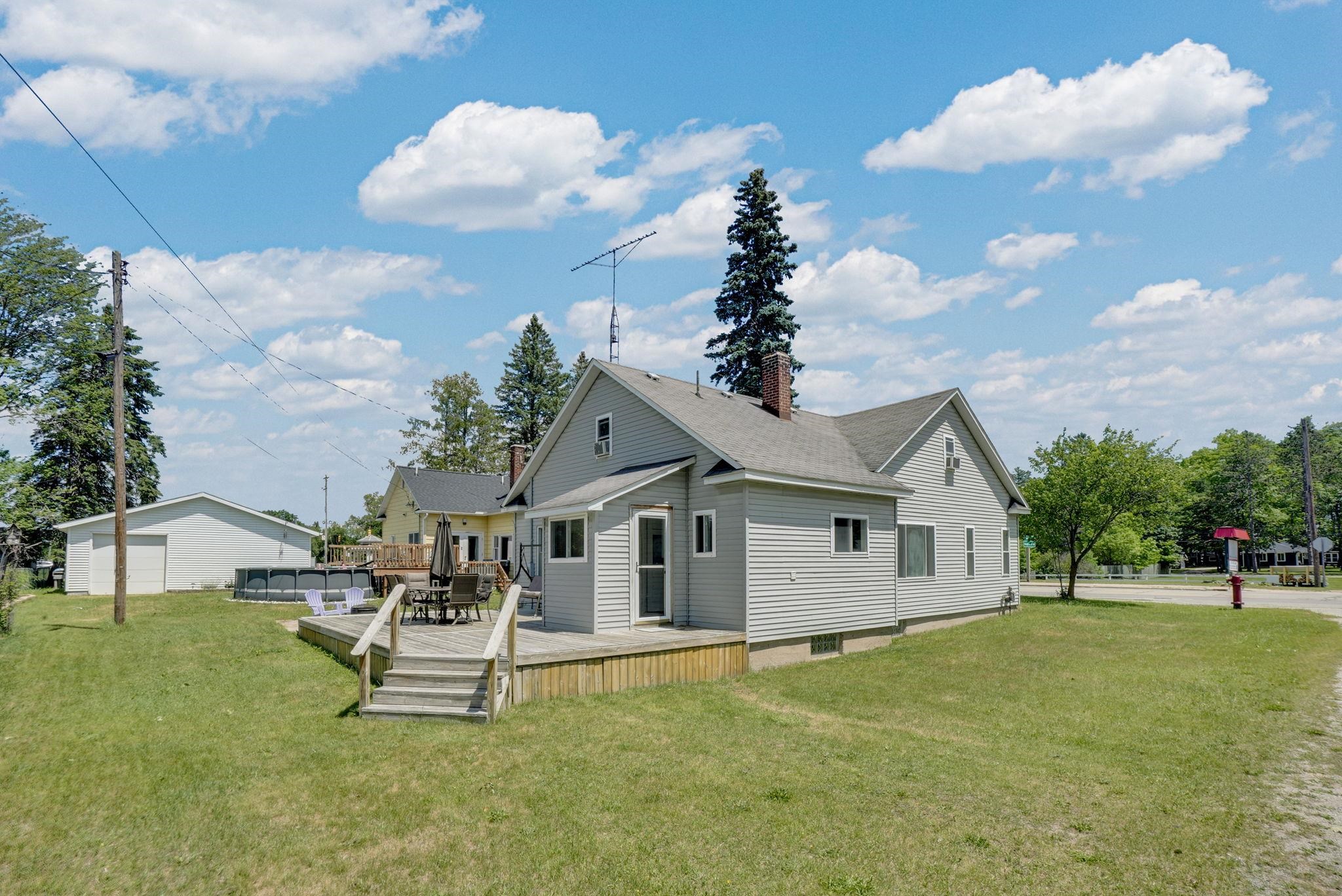 401 North Main St Lake Lake City, MI 49651 - Photo 2 of 39