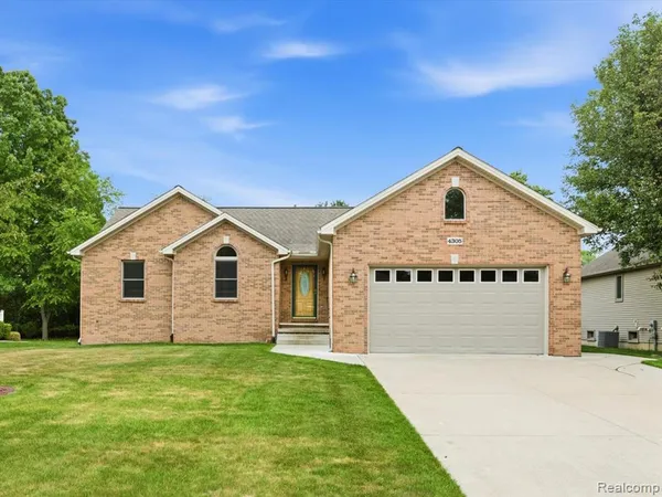 $349,900 | 4305 Juniper Lane, Port Huron, MI 48060