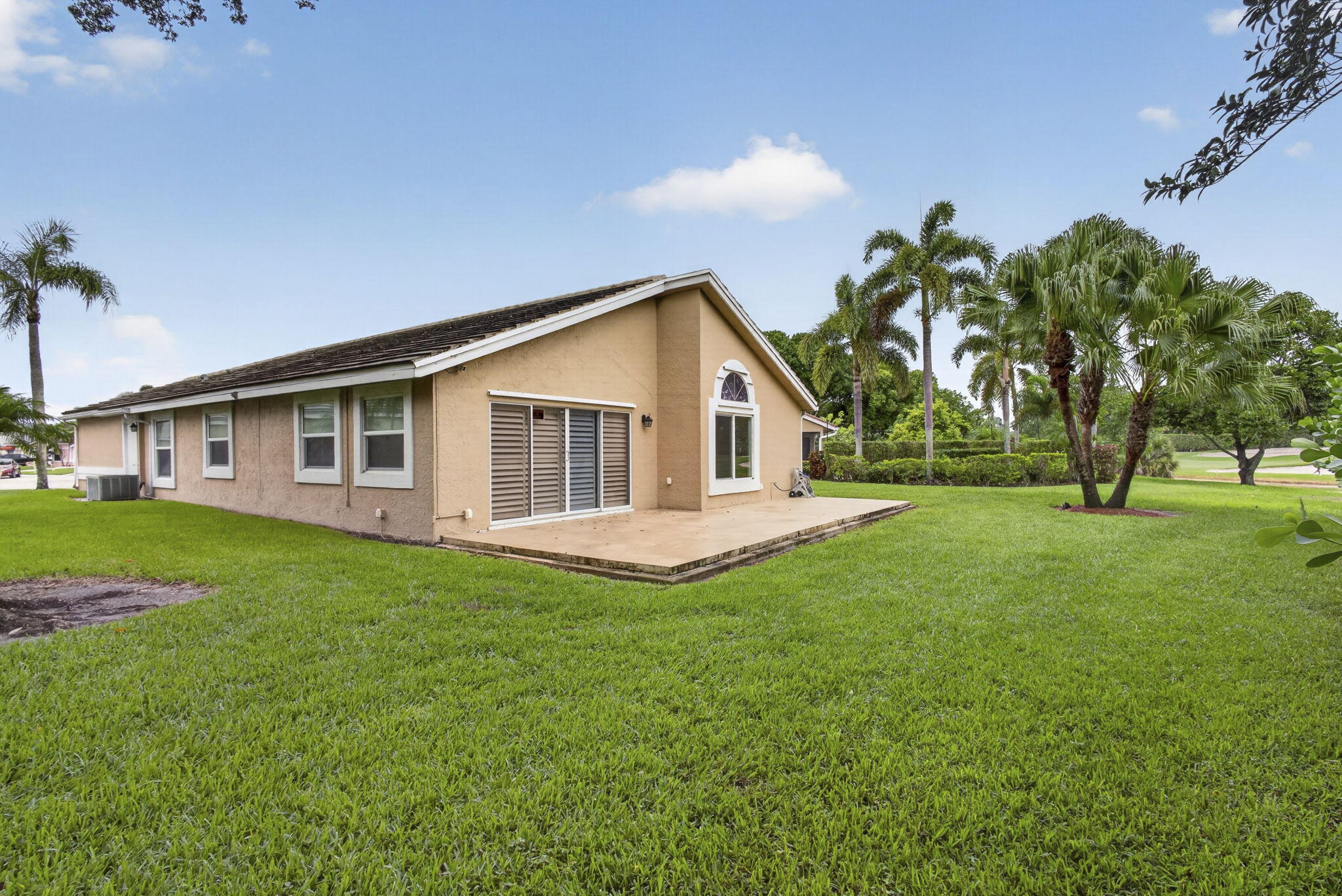 6064 Beaconwood Road Lake Worth, FL 33467 - Photo 33 of 42 Back exterior