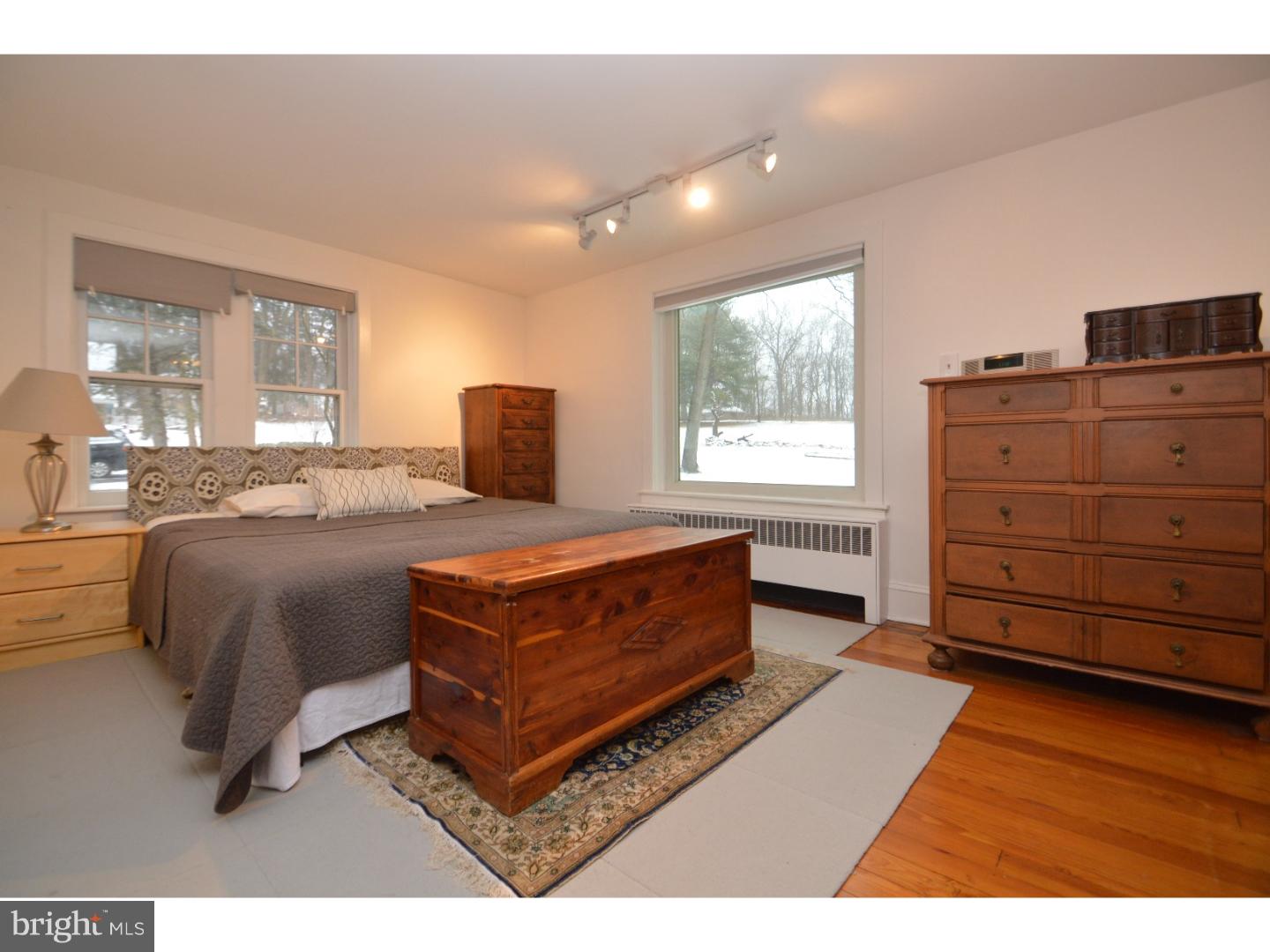 1749 Stonesthrow Road Bethlehem, PA 18015 - Photo 18 of 25 Gallery Image 18