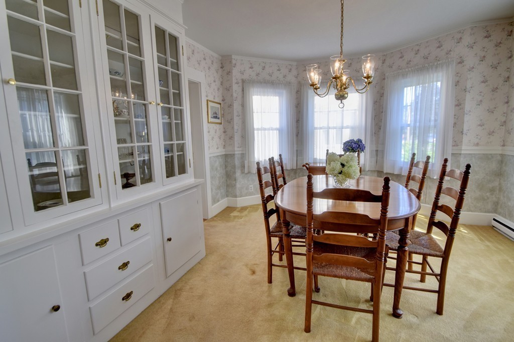 90 Aspen Road Swampscott, MA 01907 - Photo 6 of 20 Gallery Image 6