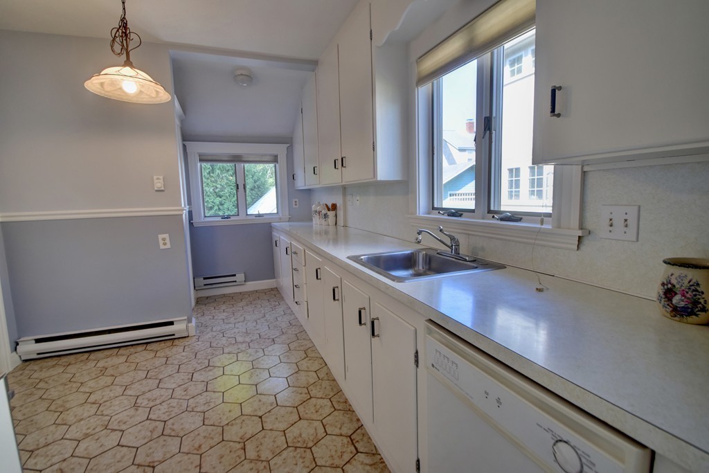 90 Aspen Road Swampscott, MA 01907 - Photo 7 of 20 Gallery Image 7