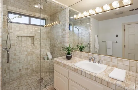 $1,595,000 | 7351 Alicante Road, Carlsbad, CA 92009