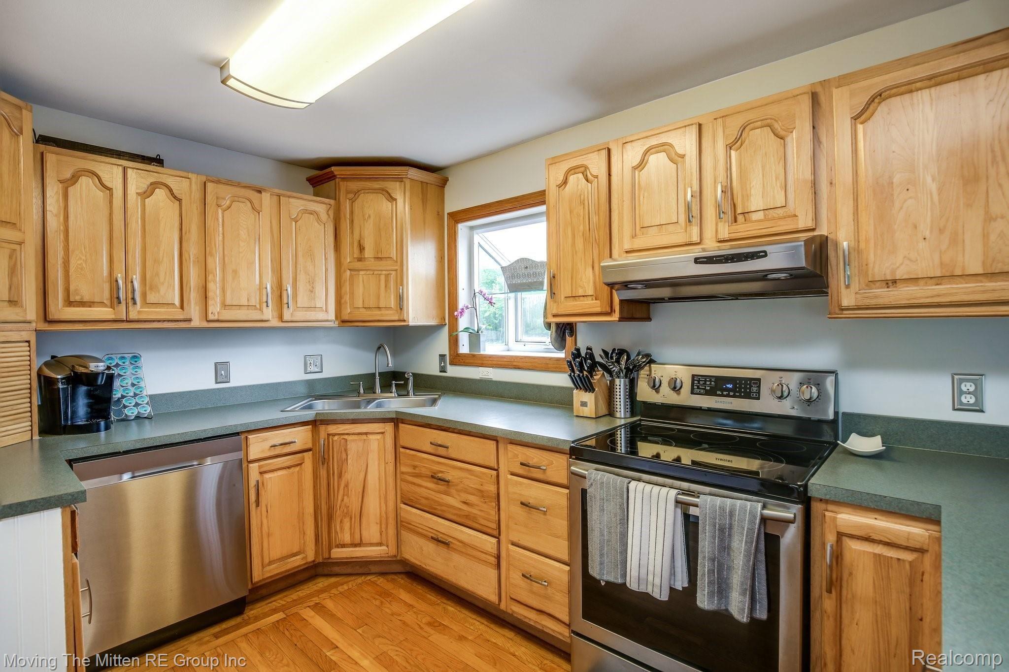 12008 Plank Road Milan, MI 48160 - Photo 9 of 43 12008+Plank+Rd+Milan-8-web.jpg