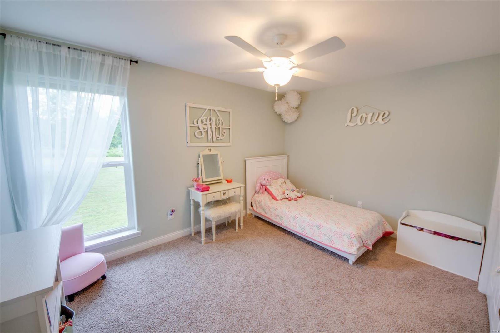 8068 Lost Bridge Road Bethalto, IL 62010 - Photo 29 of 40