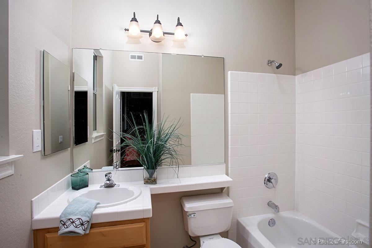 2234 Masters Road Carlsbad, CA 92008 - Photo 17 of 25 Gallery Image 17