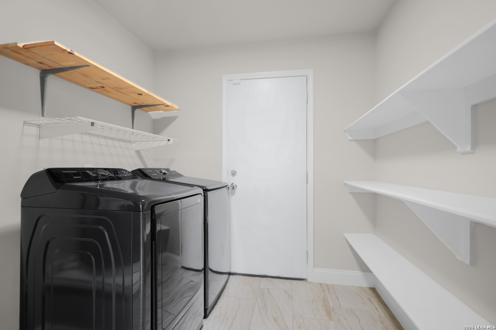 3974 Key W Way Converse, TX 78109 - Photo 21 of 41 Gallery Image 21