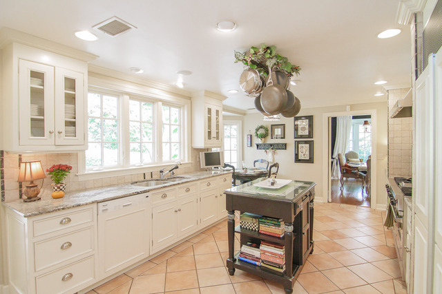 173 North Inverway Road Inverness, IL 60067 - Photo 6 of 25