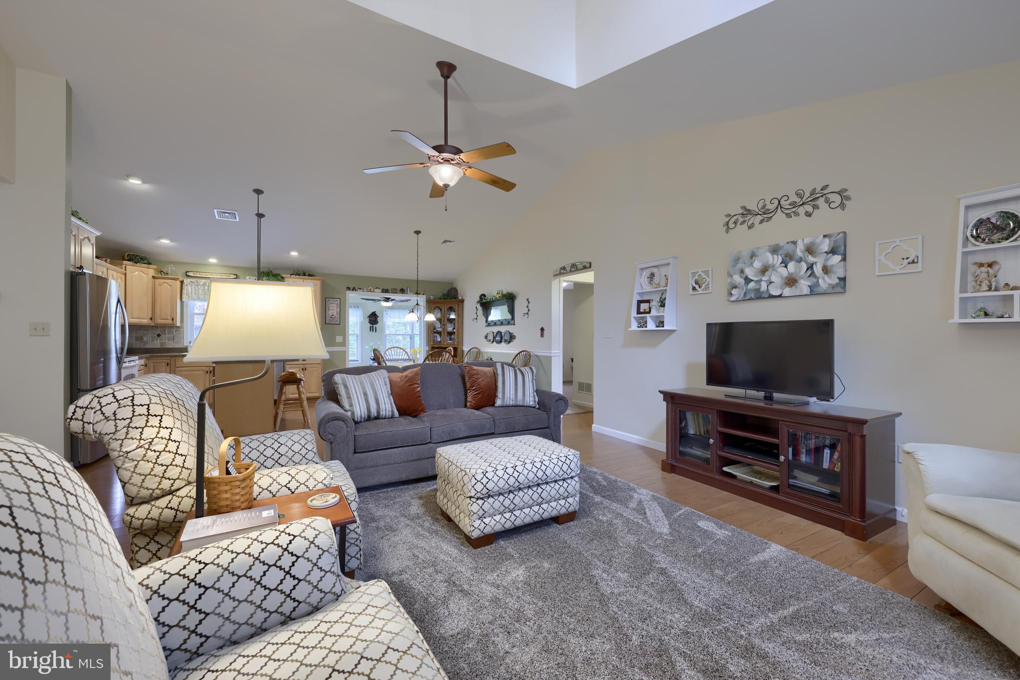 737 Heather Ridge Manheim, PA 17545 - Photo 5 of 40 a living room with furniture and a flat screen tv