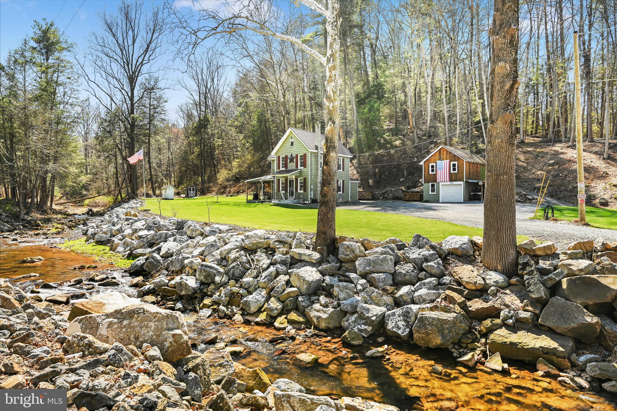 132 Geary Wolfe Road Pine Grove, PA 17963 - Photo 12 of 49 Exterior Front