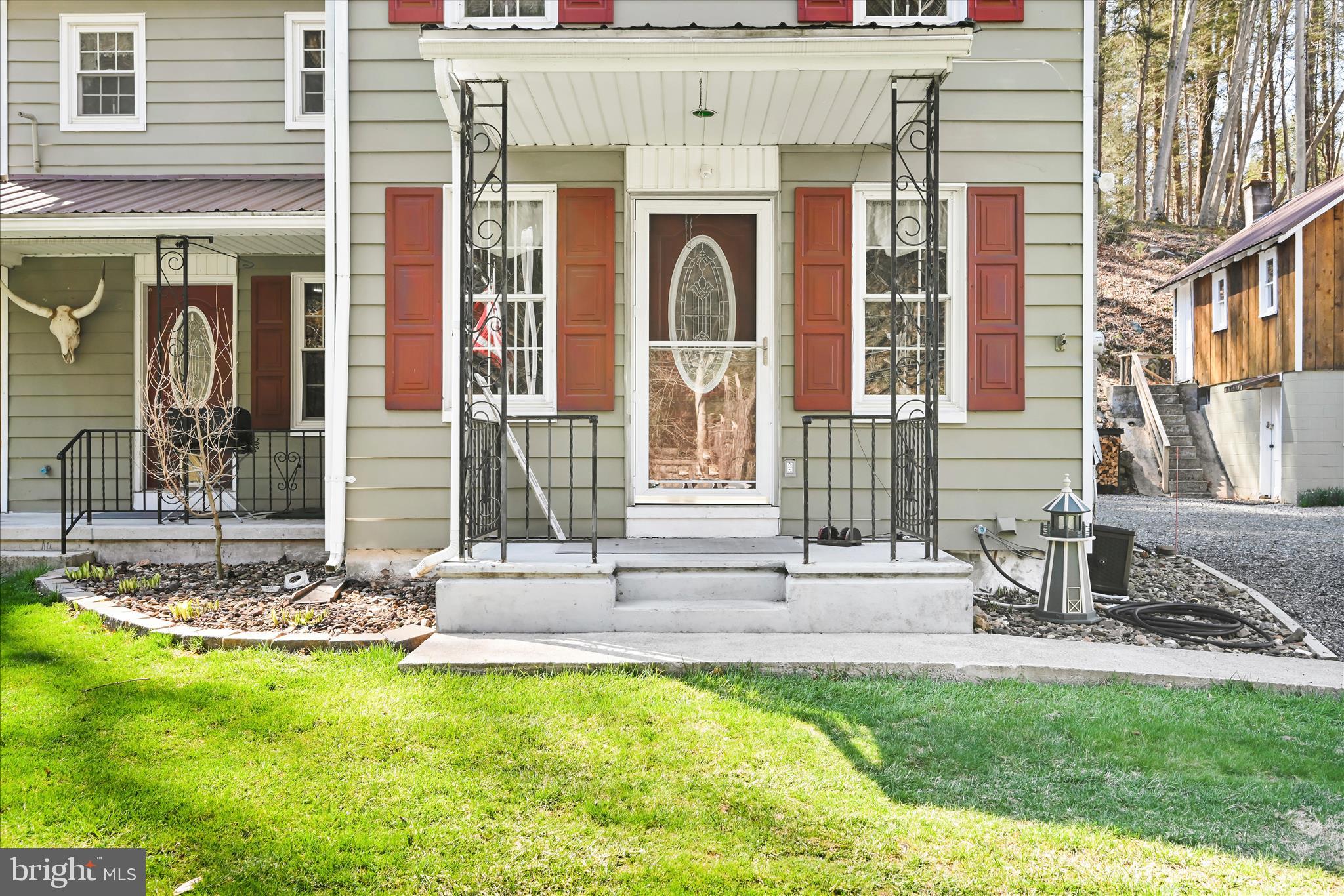 132 Geary Wolfe Road Pine Grove, PA 17963 - Photo 16 of 49 Entrance