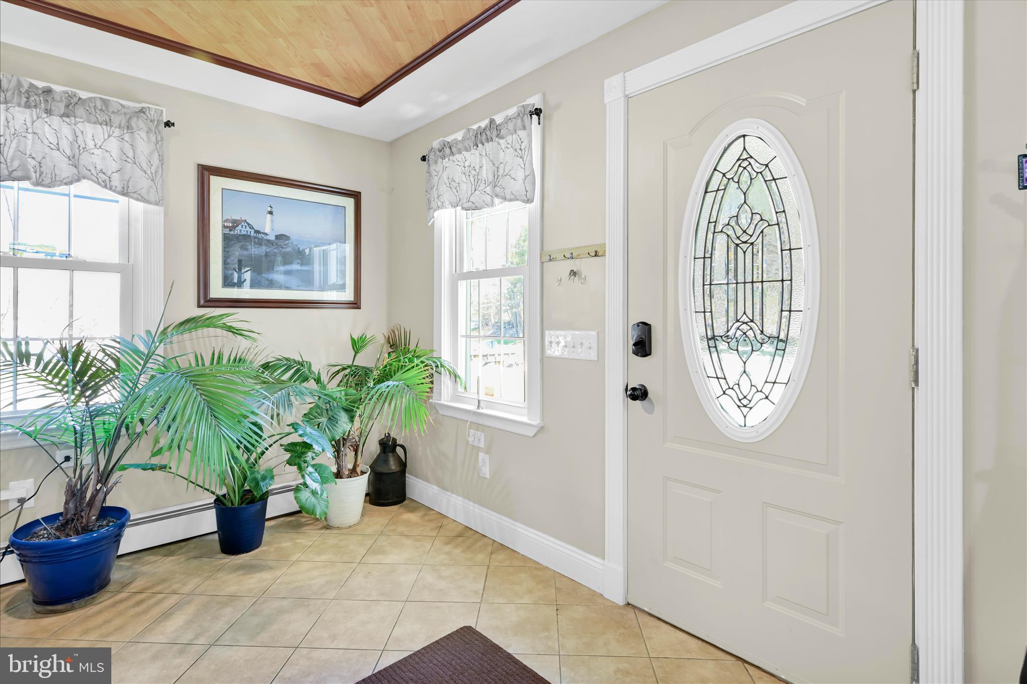 132 Geary Wolfe Road Pine Grove, PA 17963 - Photo 17 of 49 Foyer