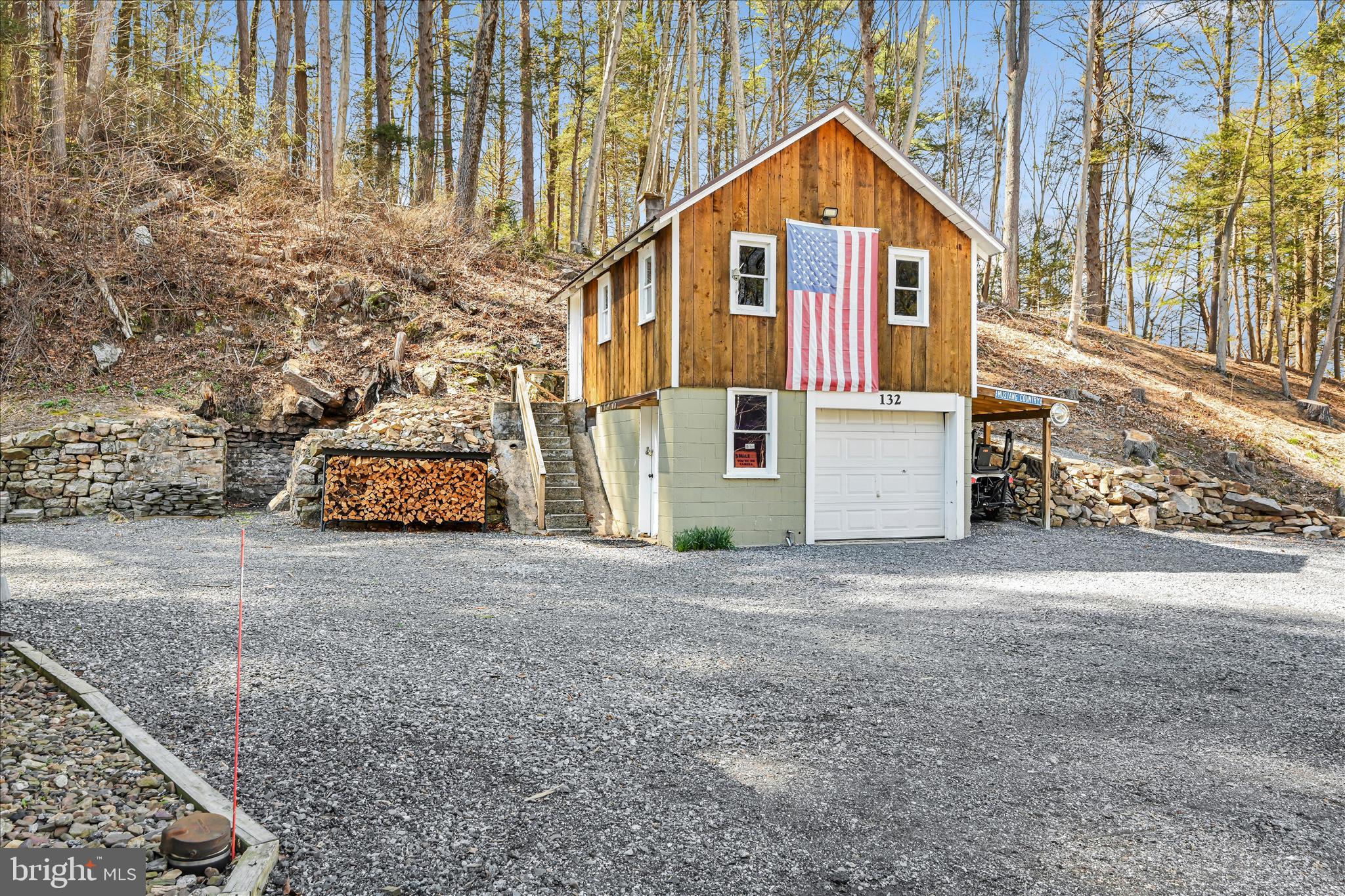 132 Geary Wolfe Road Pine Grove, PA 17963 - Photo 10 of 49 Exterior Front