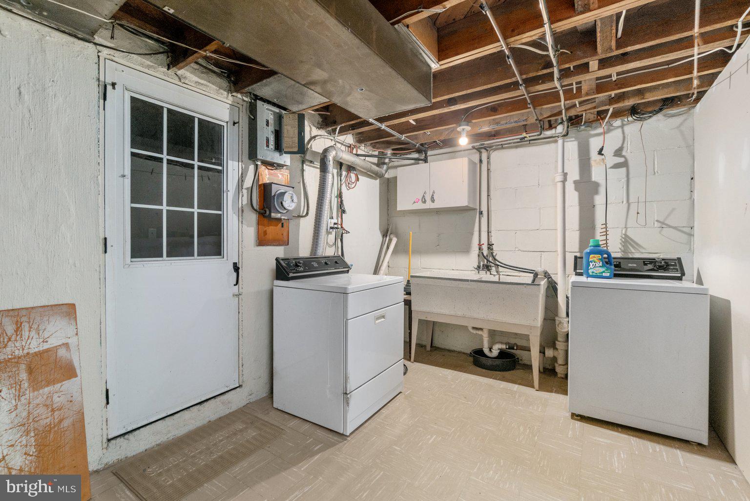 6905 Belclare Road Baltimore, MD 21222 - Photo 18 of 28 Laundry in Basement