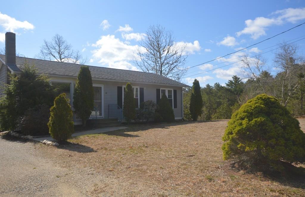 33 Rickey Lane Wareham, MA 02538 - Photo 4 of 17 Gallery Image 4