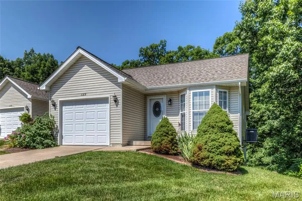 $1,500 | 129 Fort Hancock Circle, Wright City, MO 63390
