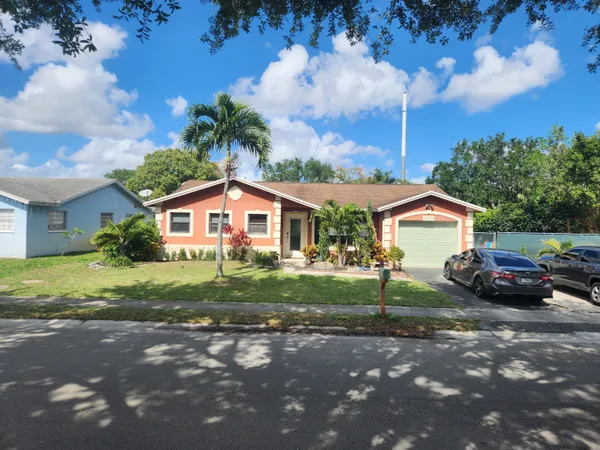 $534,999 | 22504 Southwest 65th Avenue, Boca Raton, FL 33428