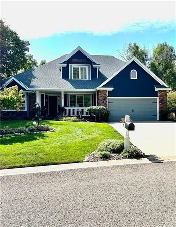 $757,800 | 2 Chadwick Lane, St. Joseph, MO 64505