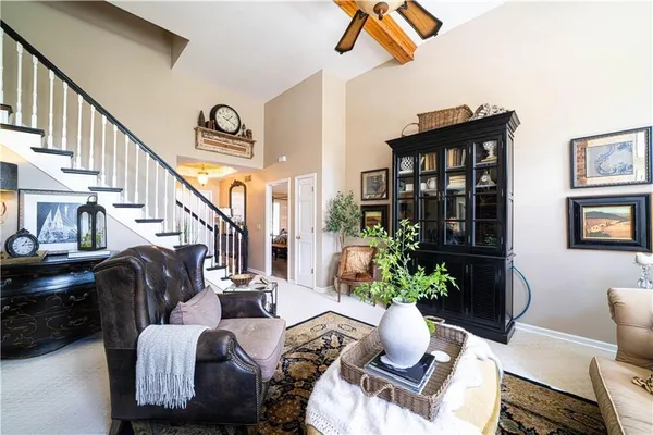 $757,800 | 2 Chadwick Lane, Country Club, MO 64505
