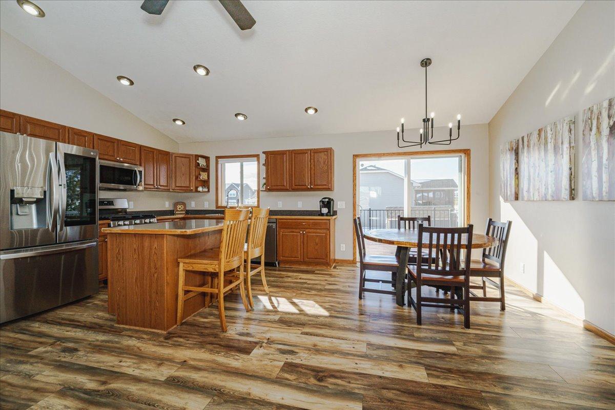 320 Bluebill Street Baldwin, WI 54002 - Photo 13 of 49