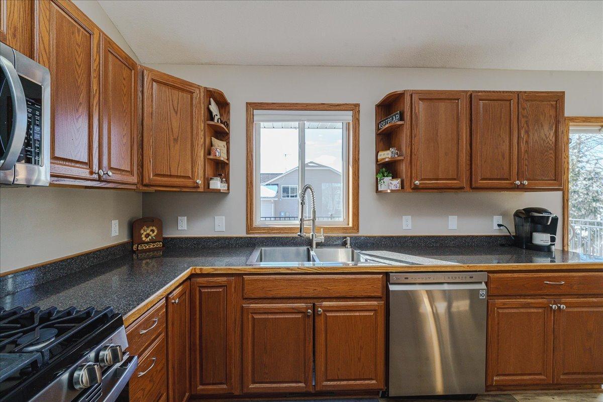 320 Bluebill Street Baldwin, WI 54002 - Photo 17 of 49