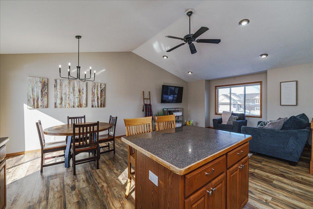 320 Bluebill Street Baldwin, WI 54002 - Photo 18 of 49