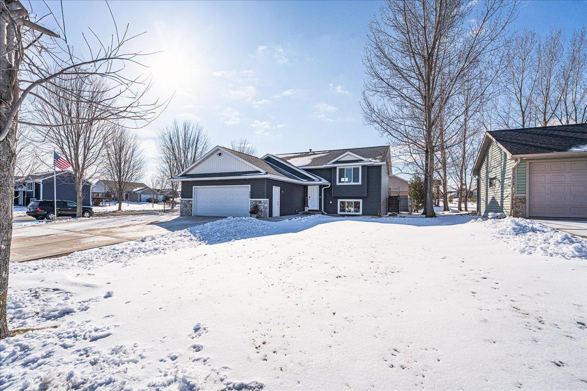 320 Bluebill Street Baldwin, WI 54002 - Photo 4 of 49