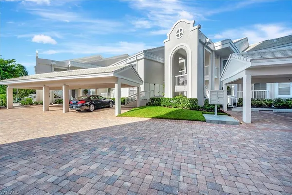 $13,500 | 6131 Pelican Bay Boulevard, Unit 7, Naples, FL 34108