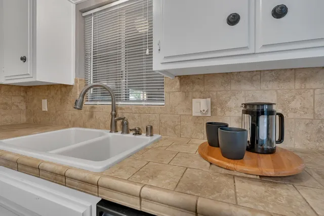 $409,000 | 941 Granada Circle, Los Banos, CA 93635