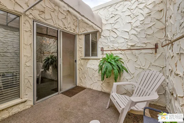 $499,000 | 1833 South Araby Drive, Unit 1, Palm Springs, CA 92264