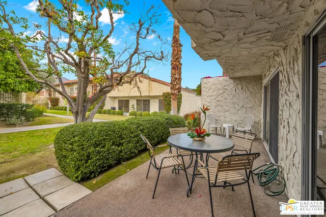 $499,000 | 1833 South Araby Drive, Unit 1, Palm Springs, CA 92264