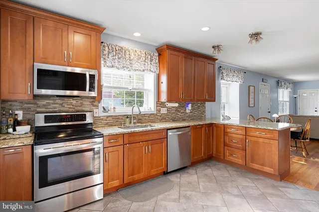 $399,000 | 701 South Broad Street, Middletown, DE 19709