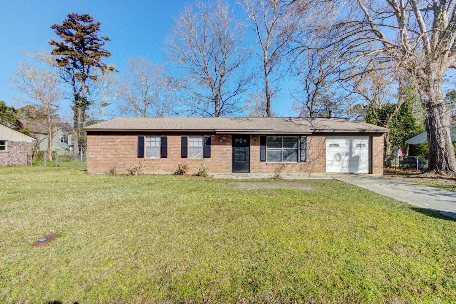 1978 Holliday Street Charleston, SC 29414 - Photo 2 of 23 20210326194334803856000000-o