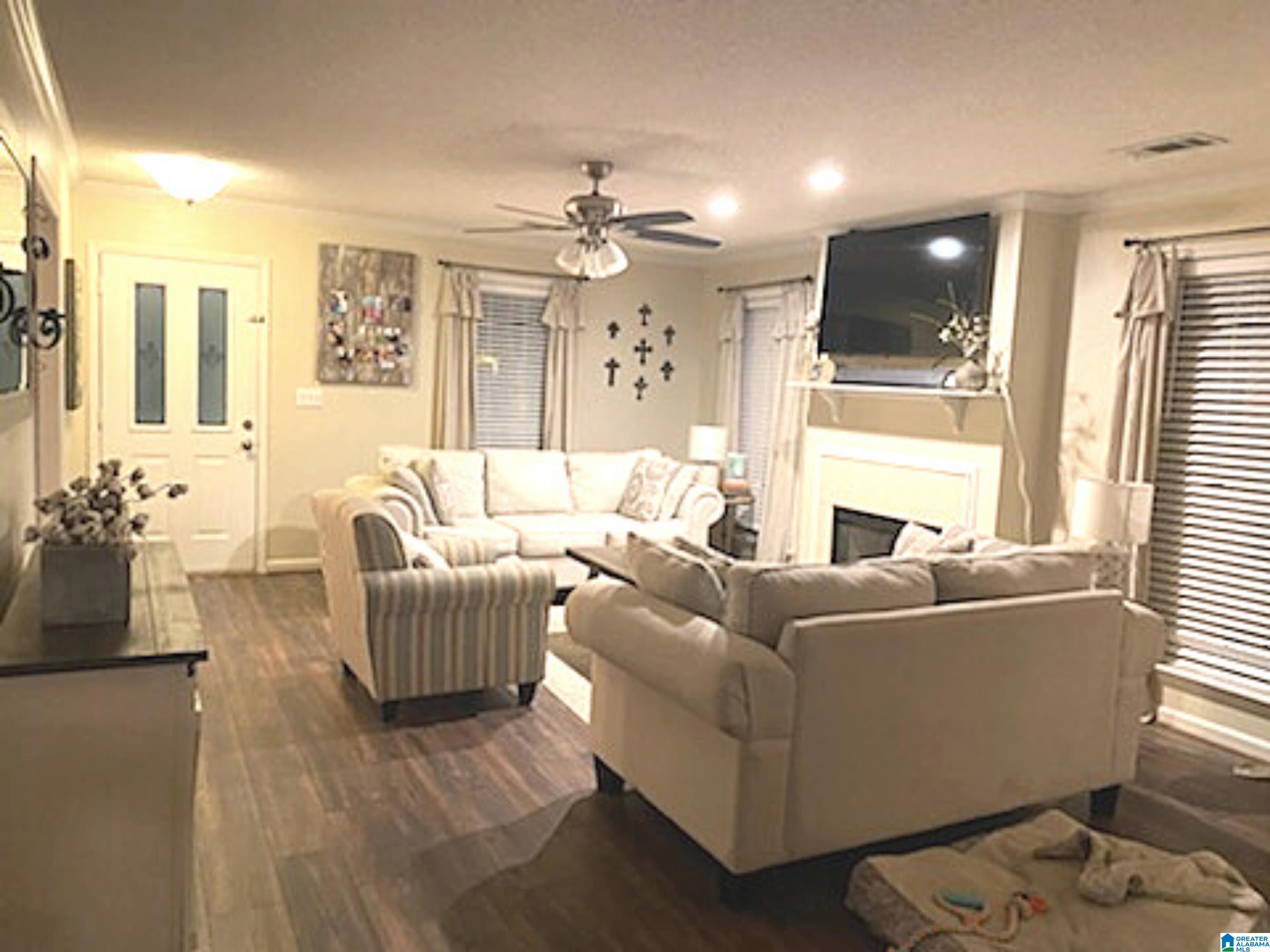 1419 Timber Circle Helena, AL 35080 - Photo 3 of 7