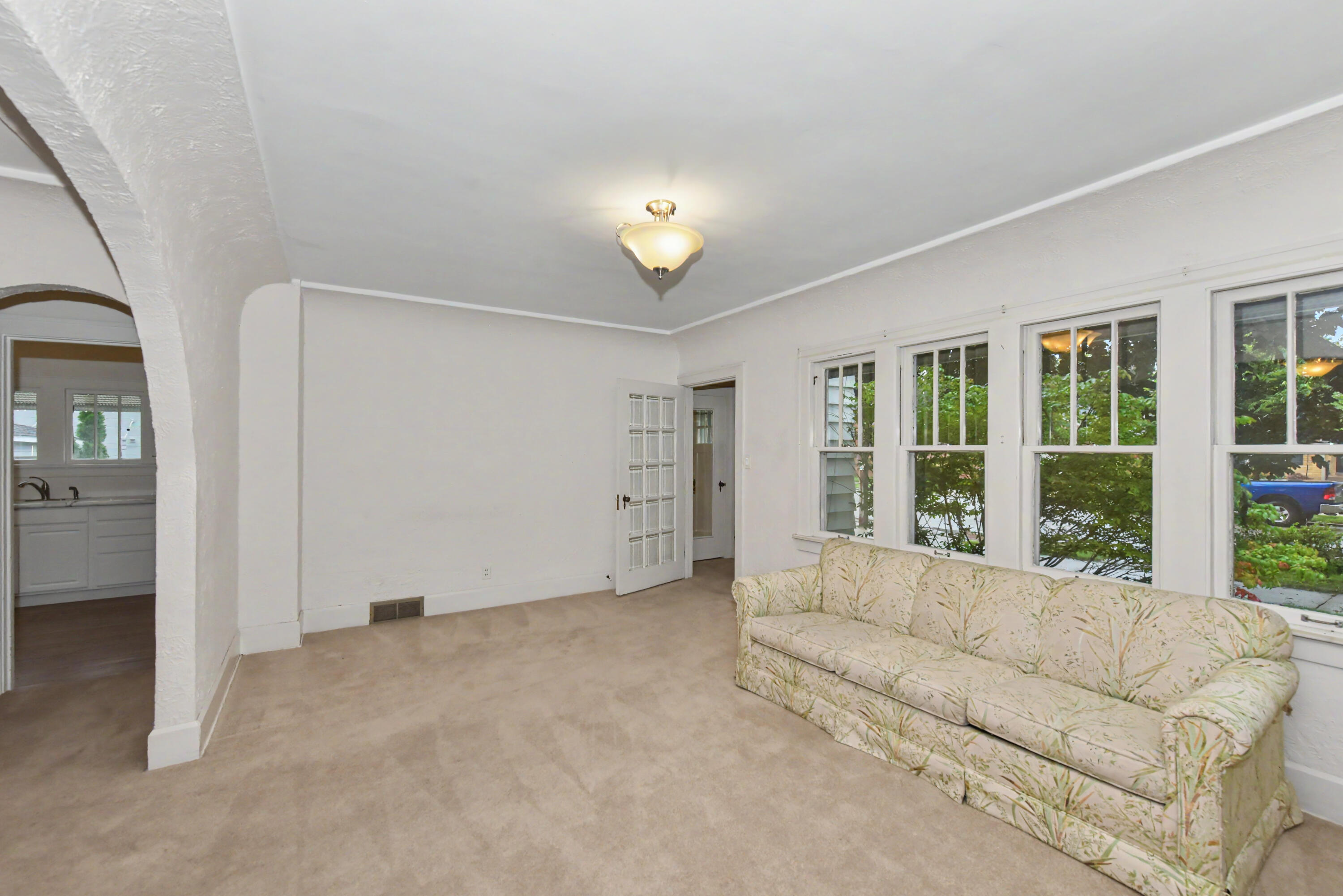 614 Wolff Street Racine, WI 53402 - Photo 10 of 34 WIS_5223