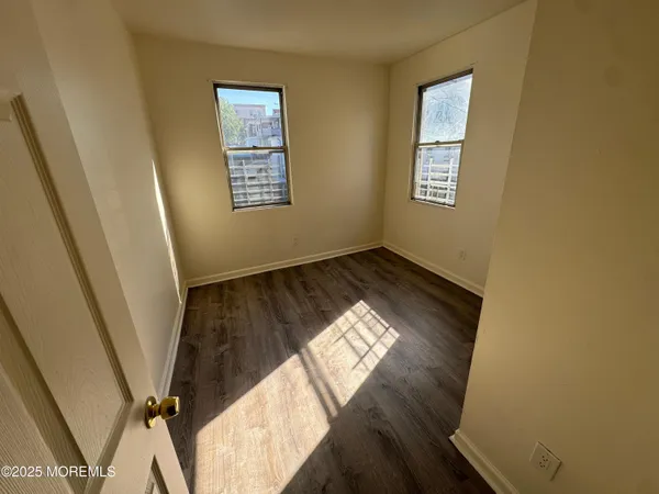 $2,700 | 724 Cortlandt Street, Unit 6, Perth Amboy, NJ 08861