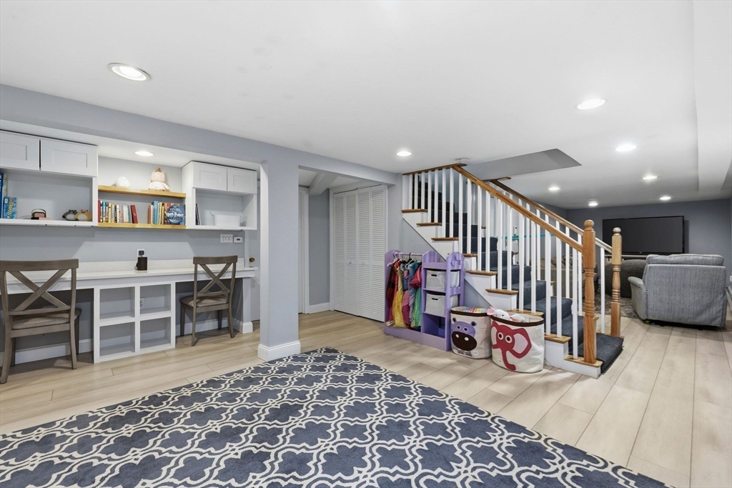 47 Brook Drive Lynnfield, MA 01940 - Photo 22 of 28