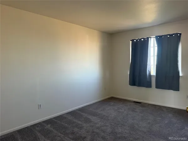 $3,100 | 20541 East Union Avenue, Aurora, CO 80015